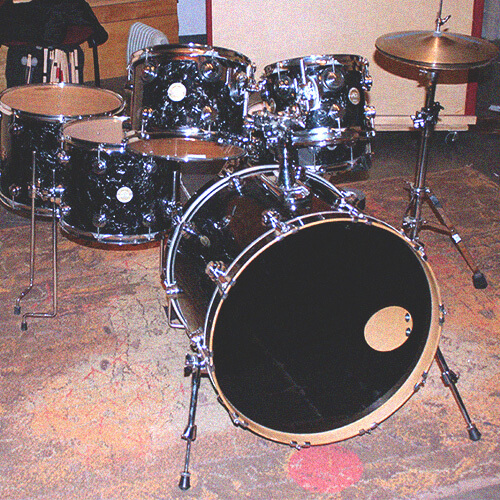 modern maple drum kit