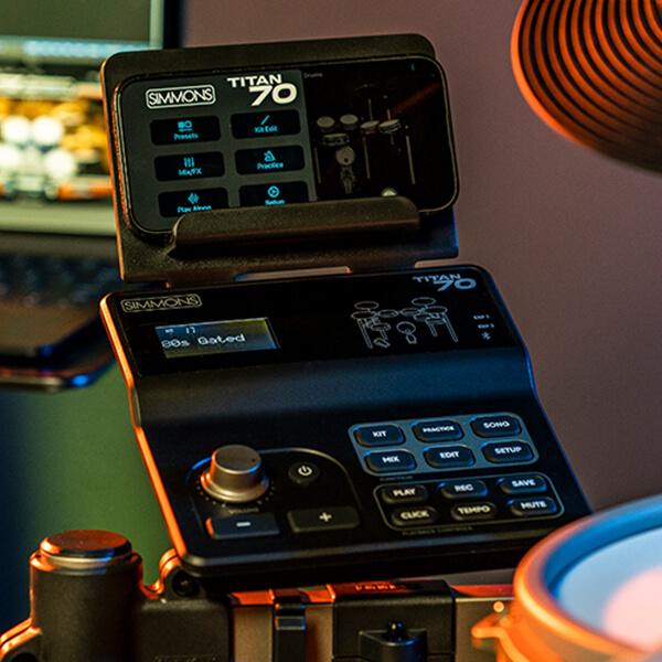 close up of the simmons titan 70 electronic drum kit computer